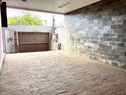 Vista da garagem 