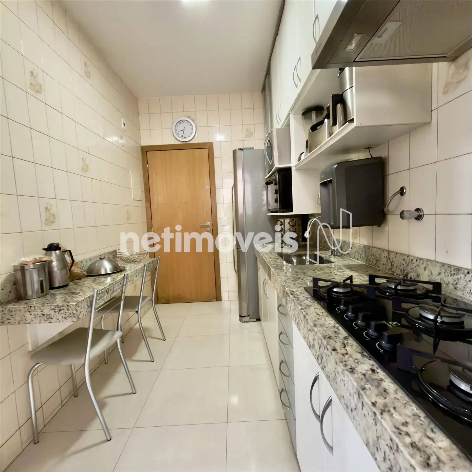 Cozinha, outro ângulo + bancada da lanche