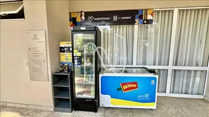 Mercadinho de apoio à piscina