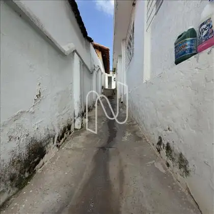 corredor de acesso ao barracão