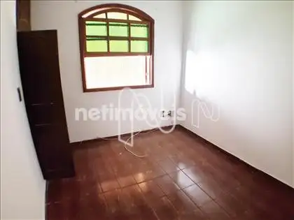  casa fundos 