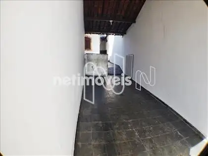 garagem casa fundos 