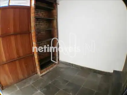  casa fundos 