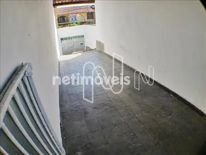  garagem casa fundos 