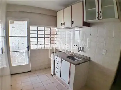  casa fundos 