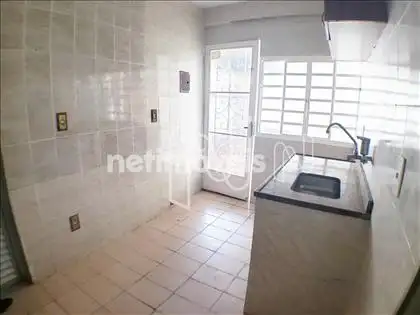  casa fundos 