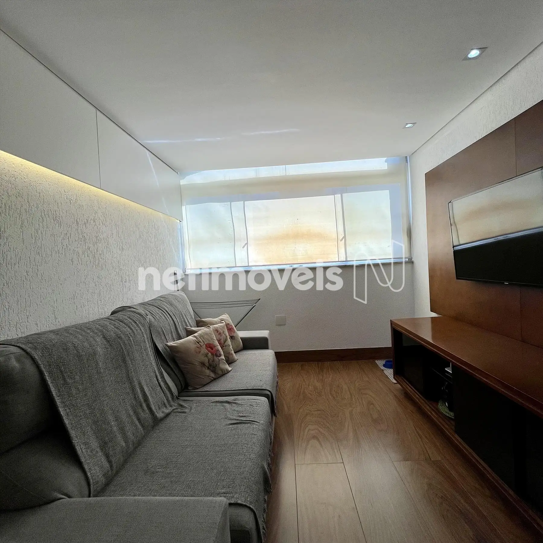 Sala de tv na área privativa