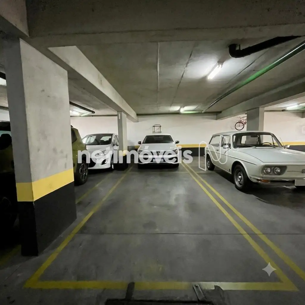 Duas vagas de garagem em linha