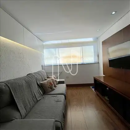 Sala de tv na área privativa