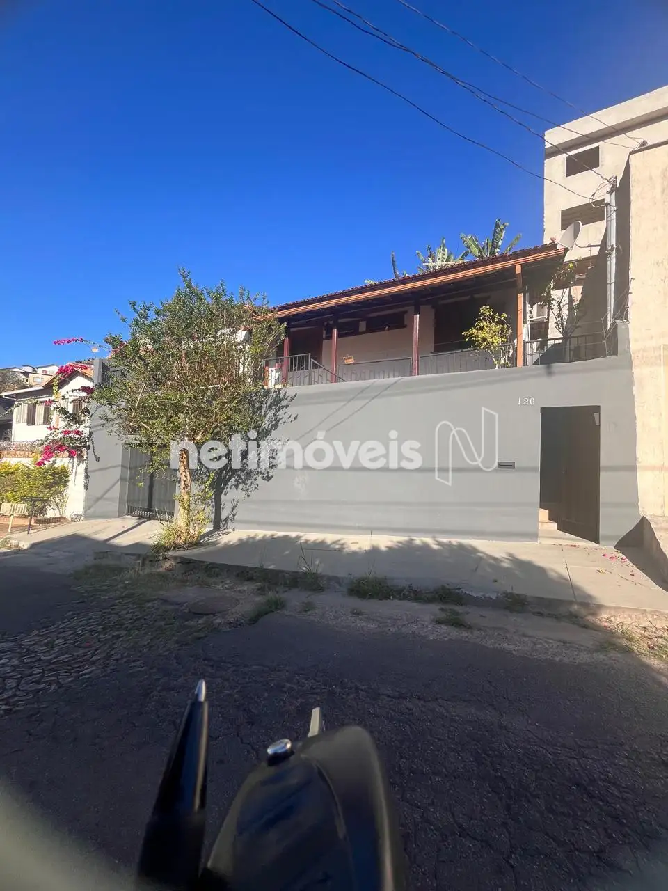 frente da casa