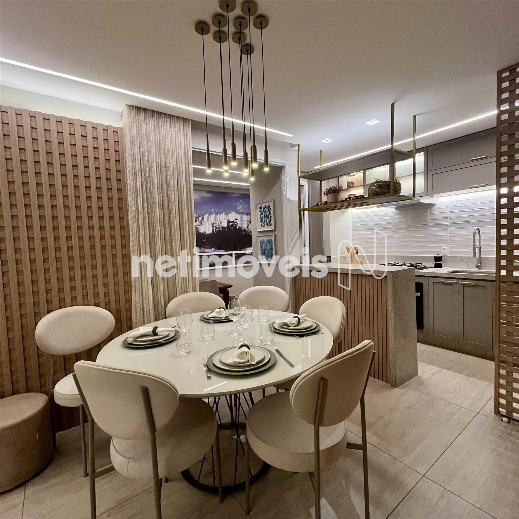 Sala de jantar, varanda e cozinha