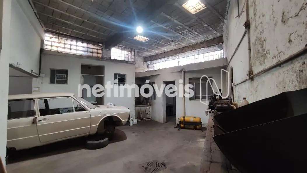 Lote-Área-Terreno para comprar com 365 m², 2 banheiros em Rua Espinosa, Santo André, Belo Horizonte