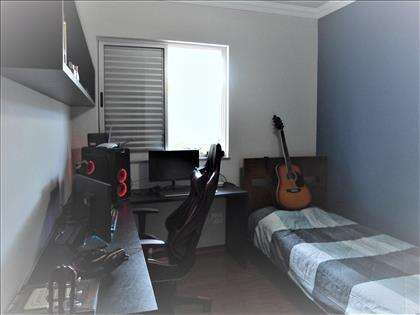 Quarto 04