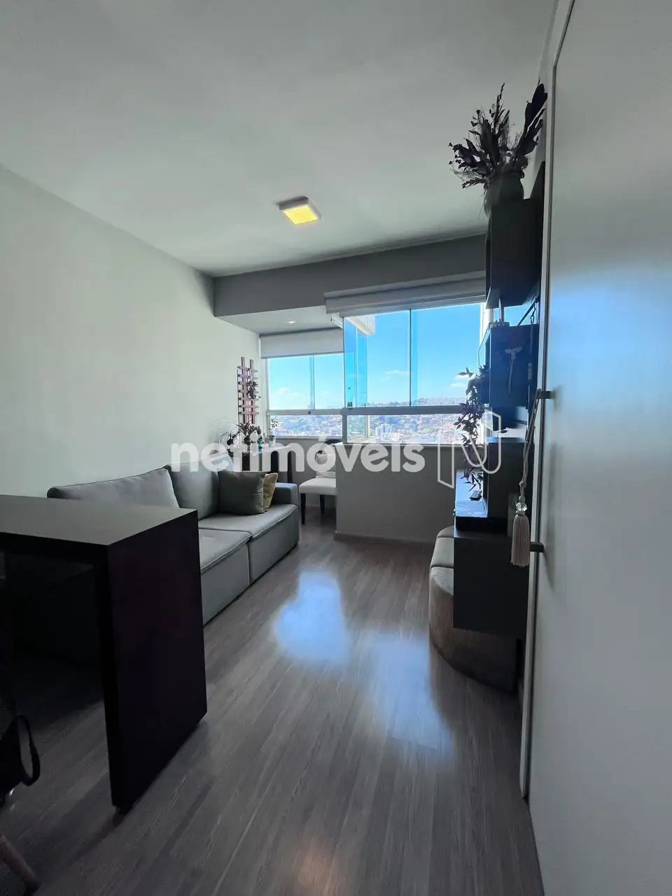 sala outro angulo