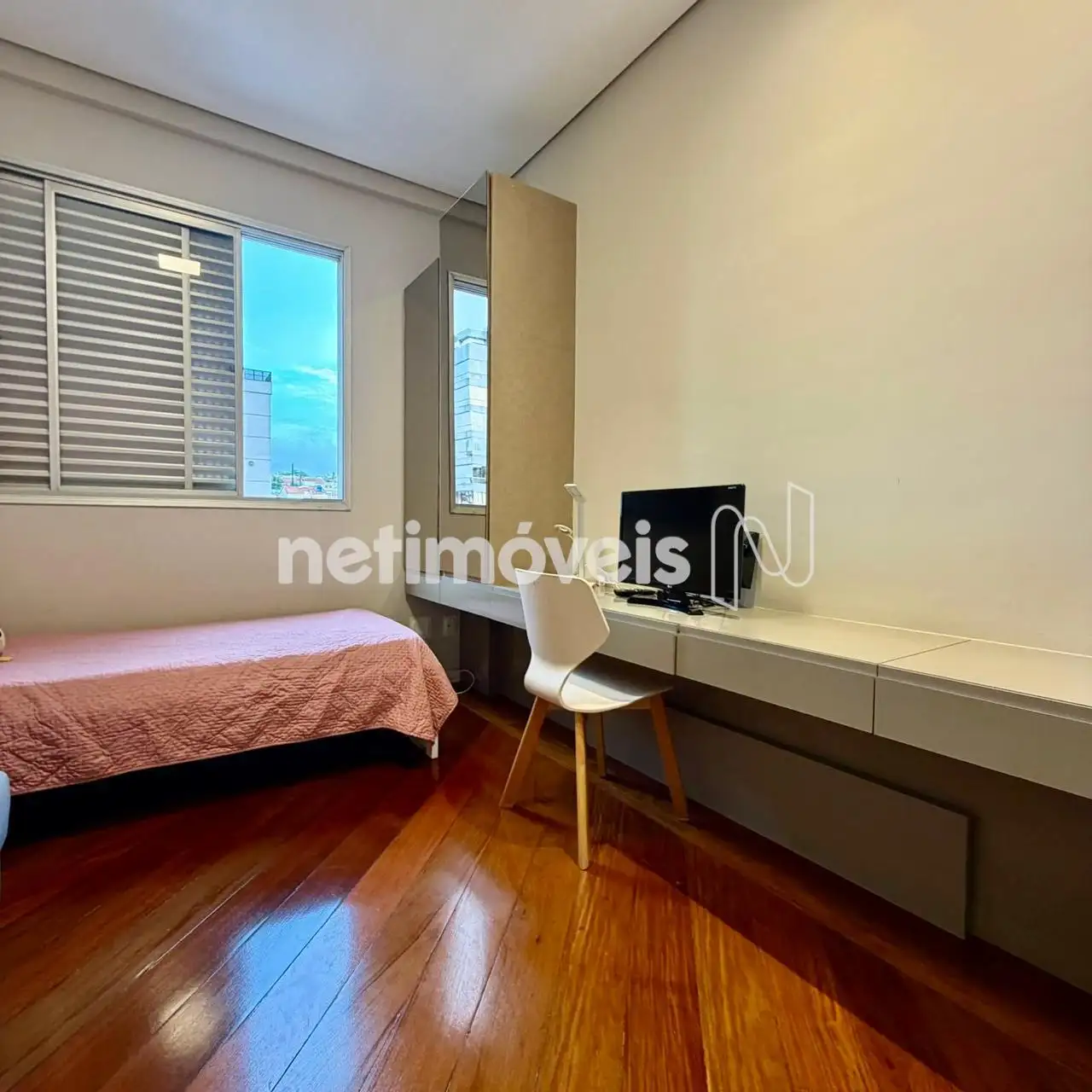 Quarto 02