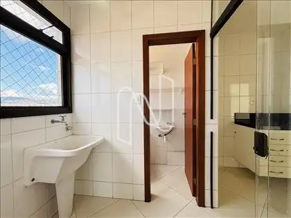 Área de serviço, + banho de serviço