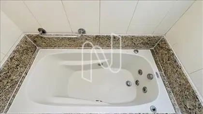 Hidromassagem da suíte.