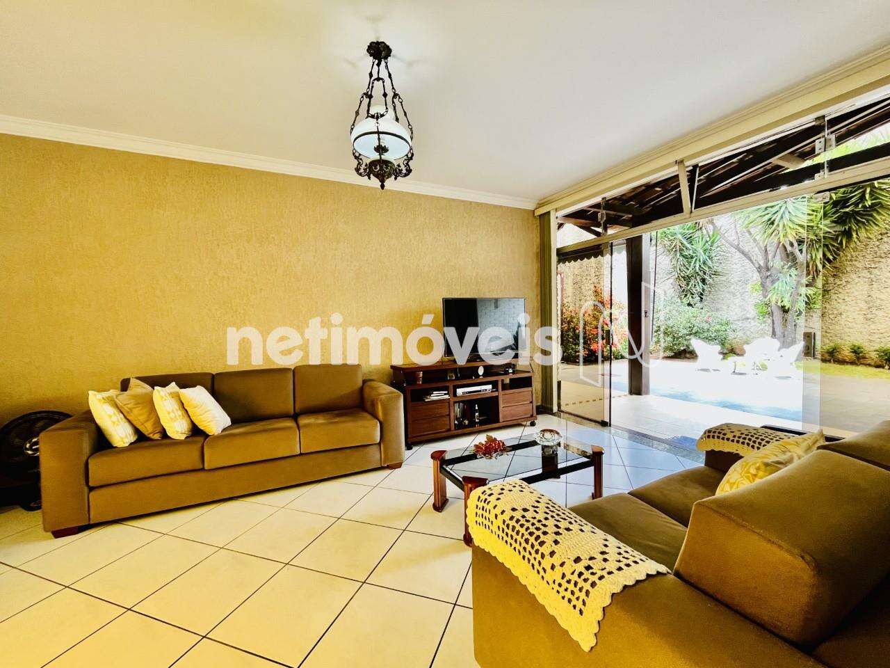 Sala de TV + Jardins