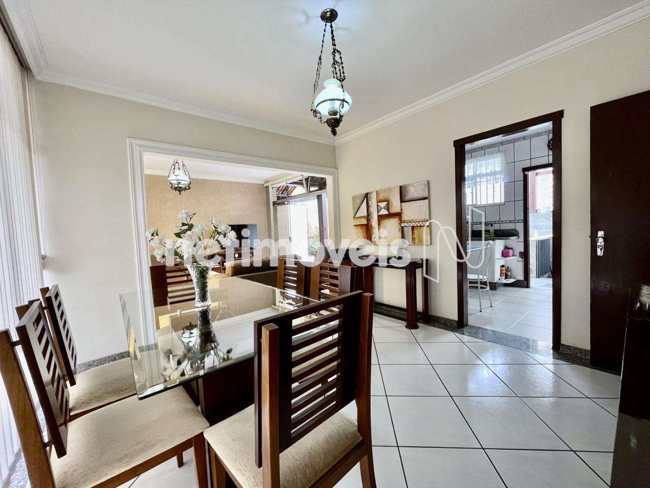 Sala de Jantar, outro ângulo