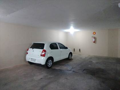 Garagem.