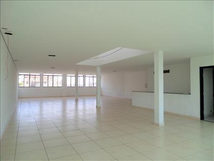 Vão livre - espaço para balcão