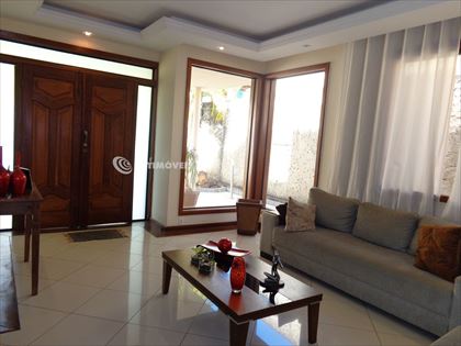  Sala estar piso superior.