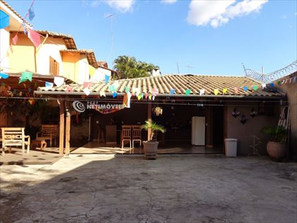  Quintal outro Ângulo.