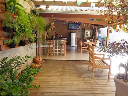  Pergolado/ espaço gourmet.