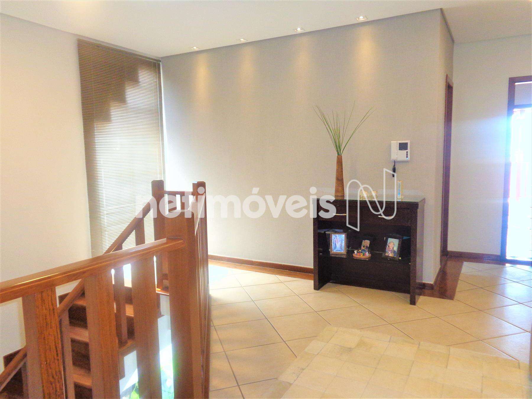 Sala piso superioroutro ângulo