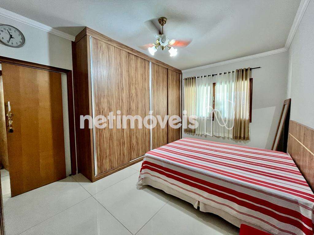 Quarto 4 outro ângulo