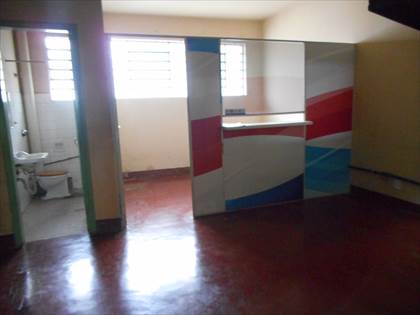 recepção com banheiro 