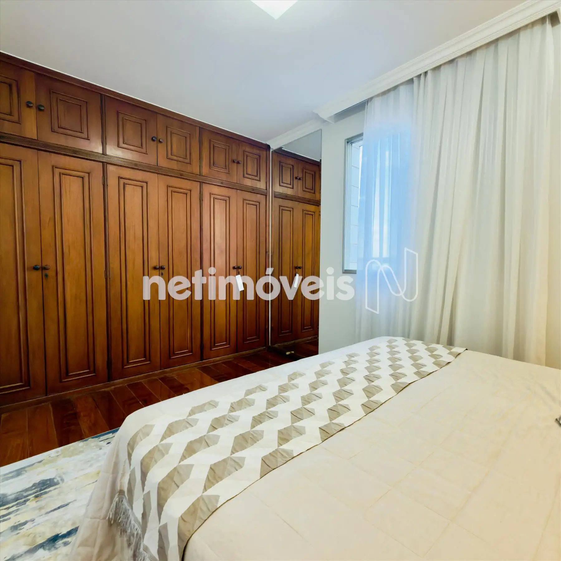 Quarto Casal, outro ângulo