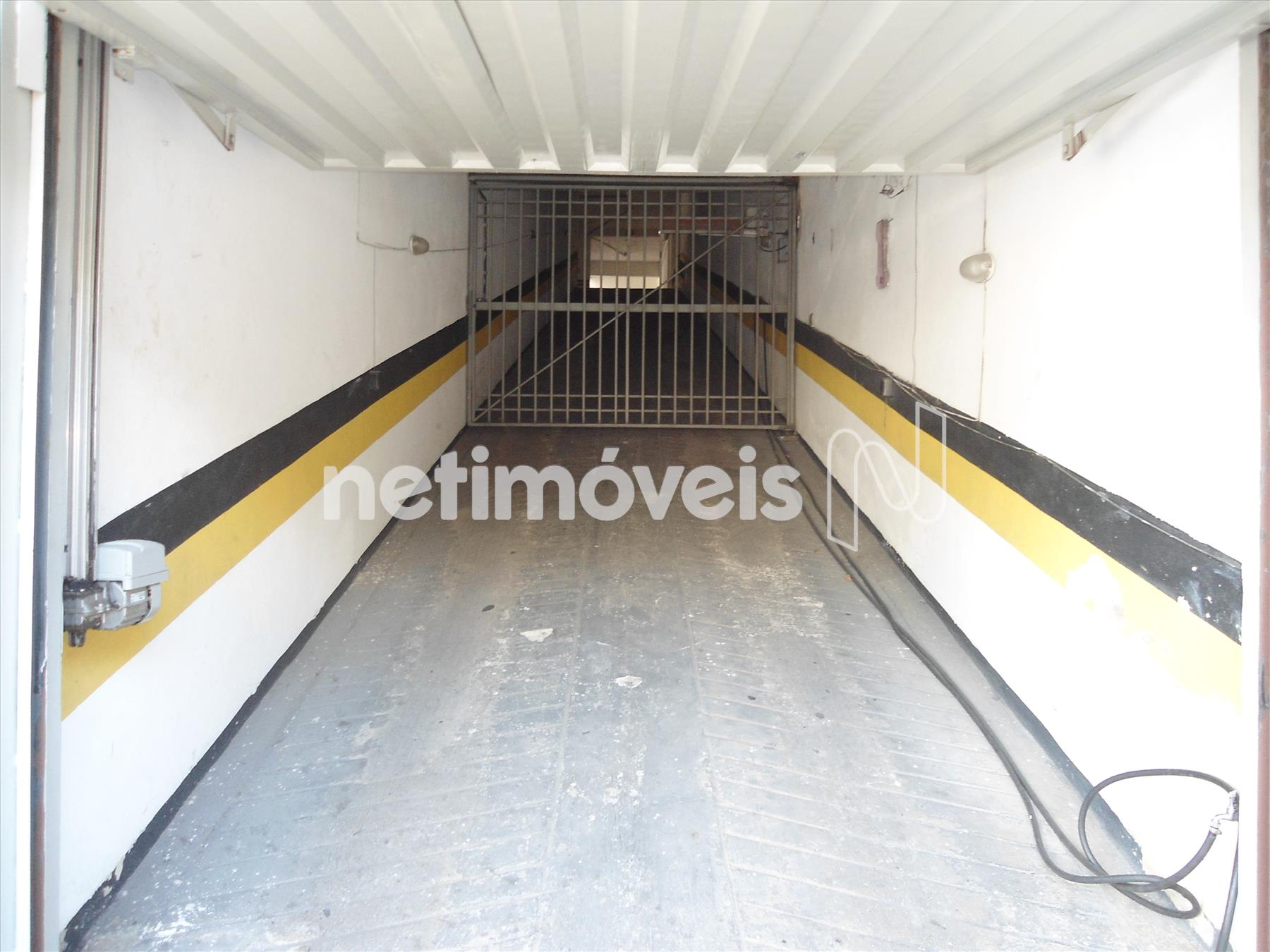 Entrada da garagem
