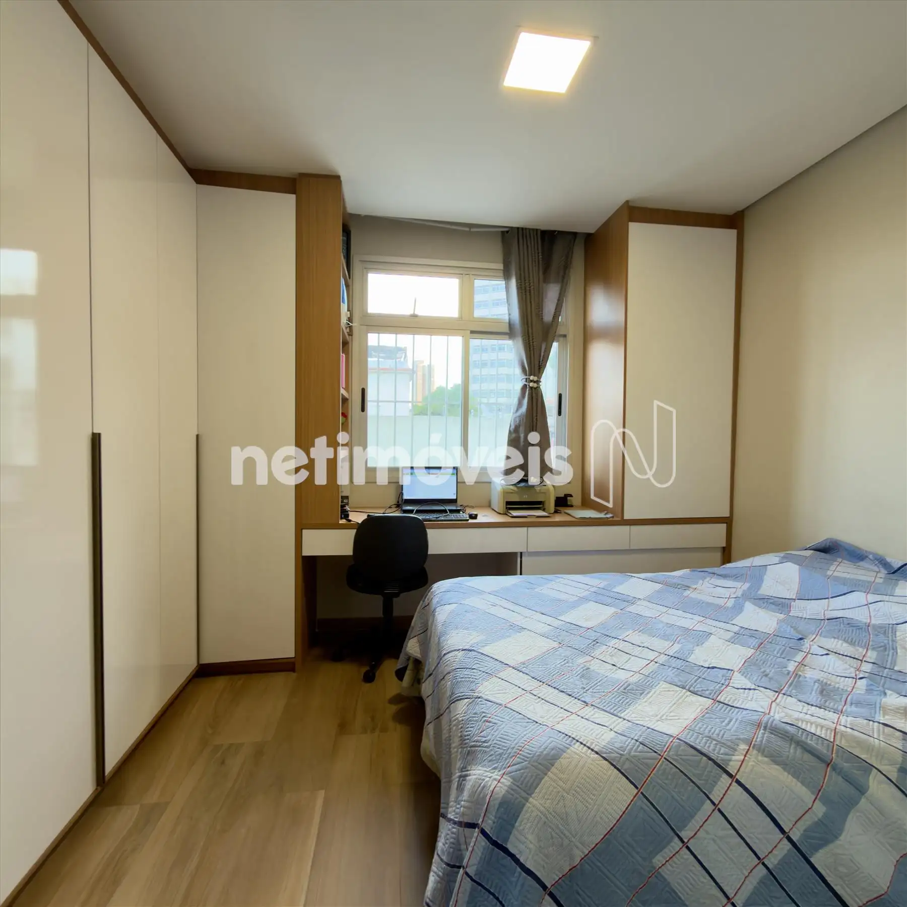 Quarto casal