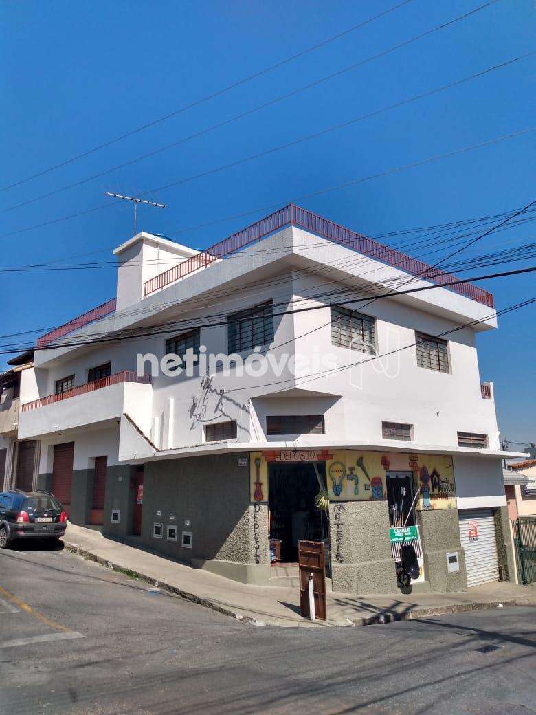  Fachada