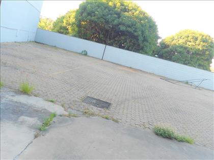 Área pátio descoberta