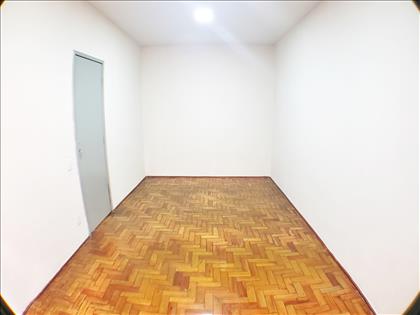 Quarto amplo - outro ângulo