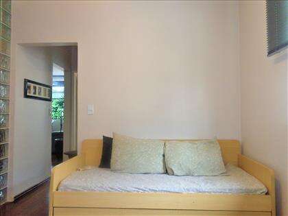 Quarto 02 outro ângulo