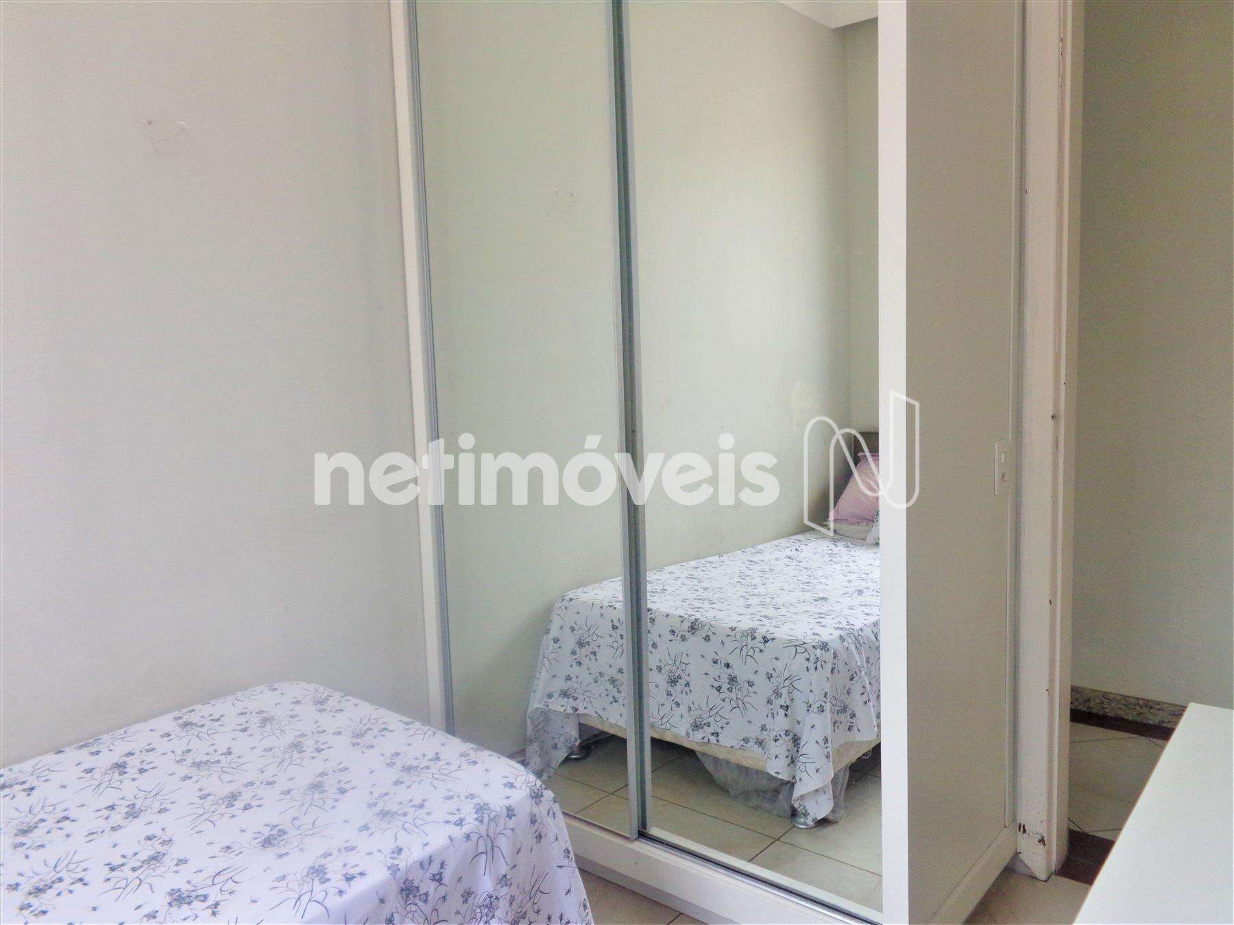 Quarto 02 outro ângulo