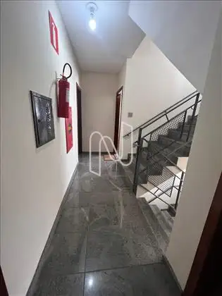 corredor da entrada do apto