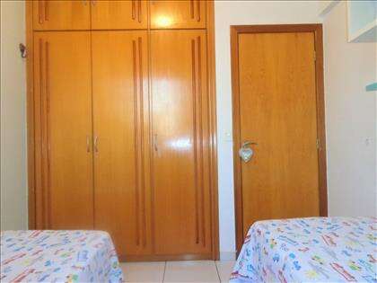 Quarto 02 outro ângulo