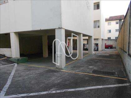 Estacionamento/garagem