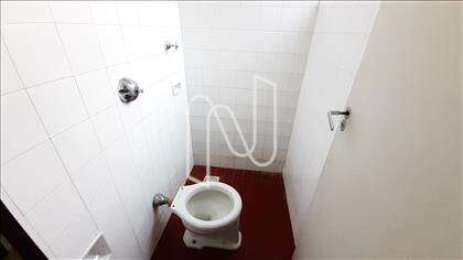 Banheiro de serviço 