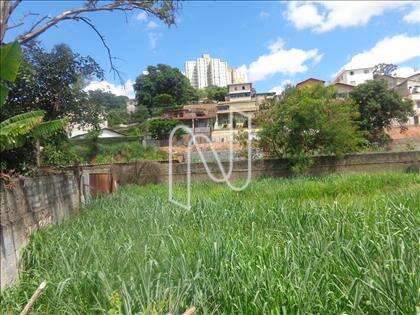 Fundo do terreno 