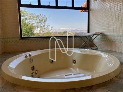 Hidromassagem com vista privativa