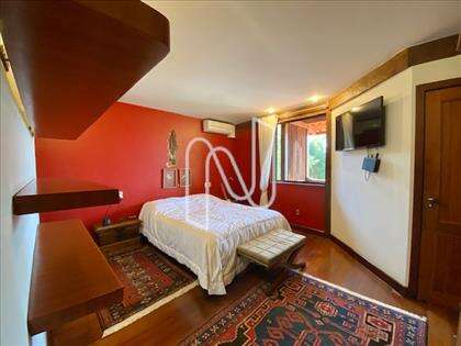 Quarto casal, com Varanda e closet