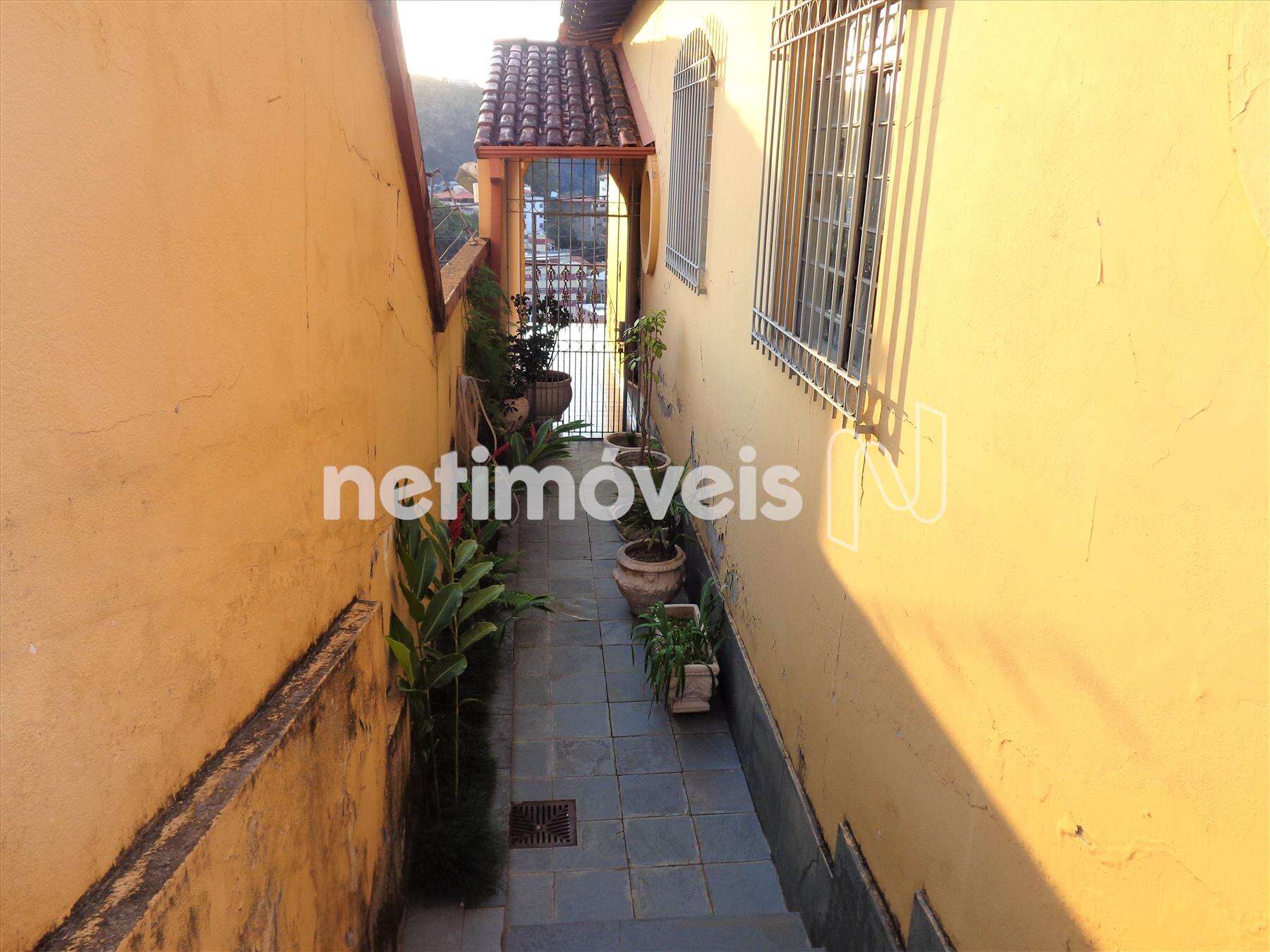 Acesso externo lateral 