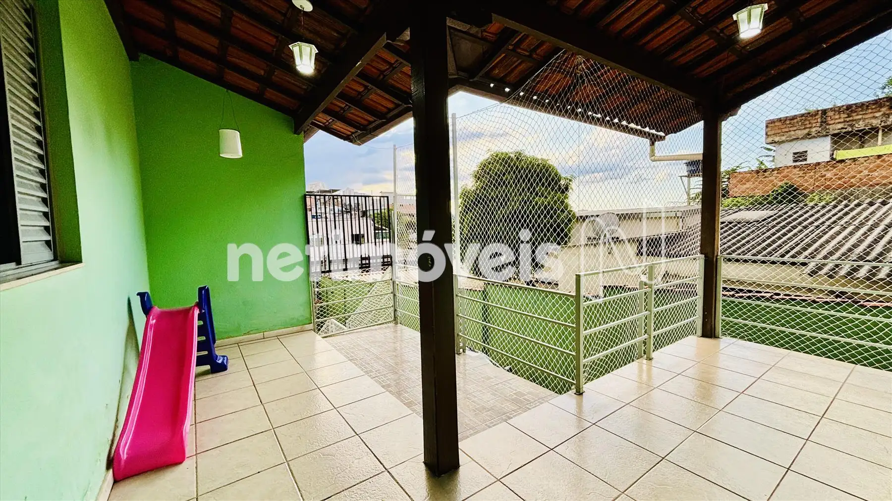 Vista parcial da varanda