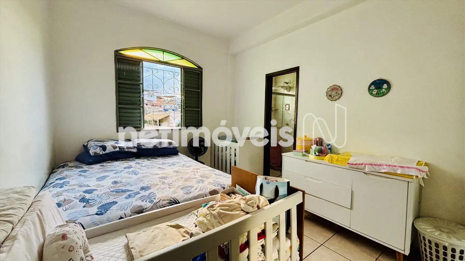 Quarto casal, suíte.