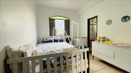 Quarto casal, outro ângulo